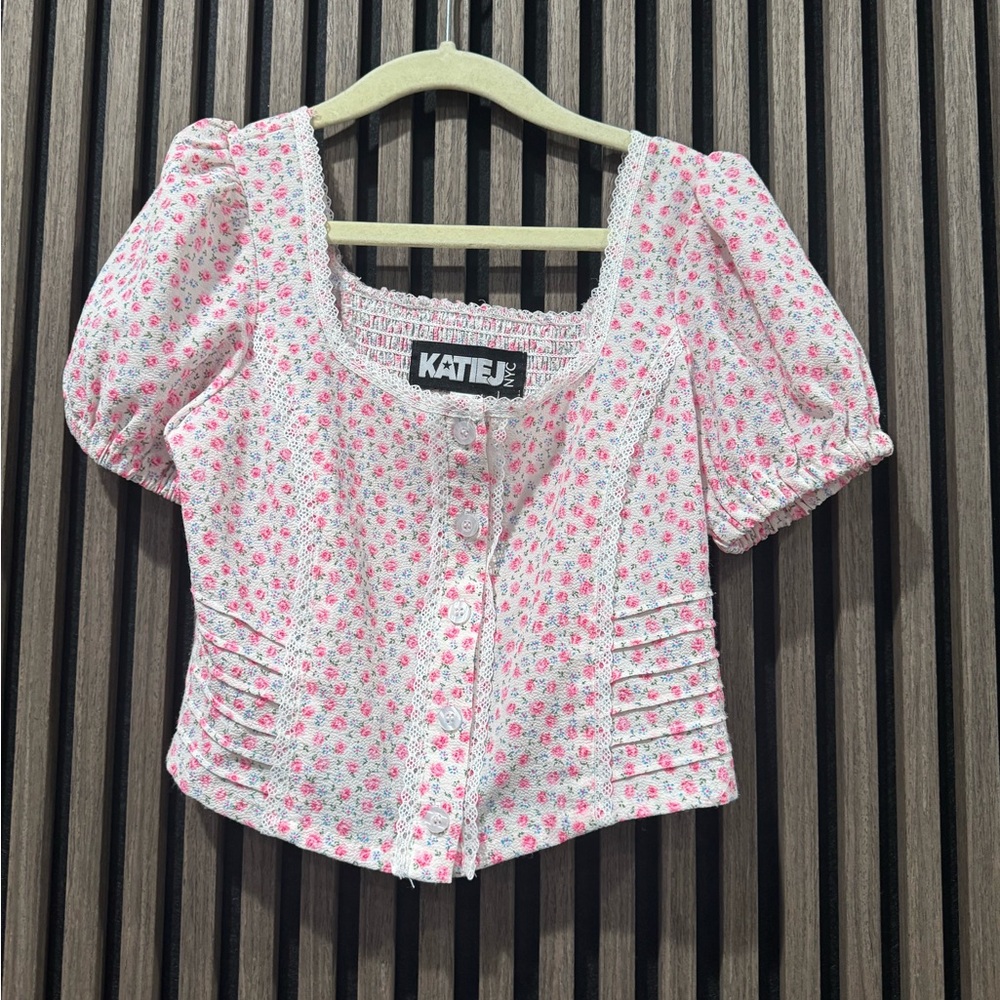 Katie J NYC Floral Lace-Trim Puff Sleeve Top - Pink size Large